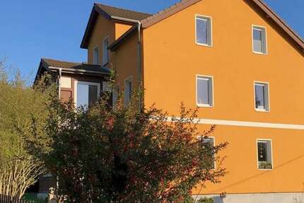 Hier können 1-2 Familien wohnen, 6,5-Zimmer, in sehr ruhiger Lage von Krölpa - Wohnung Krölpa b. Pößneck | Angebot:27273446