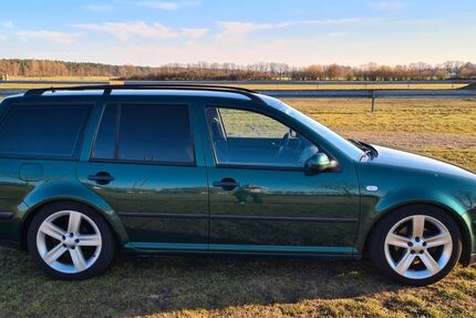 VW Golf 300.000 km 1.499 &euro; Lübtheen 19249