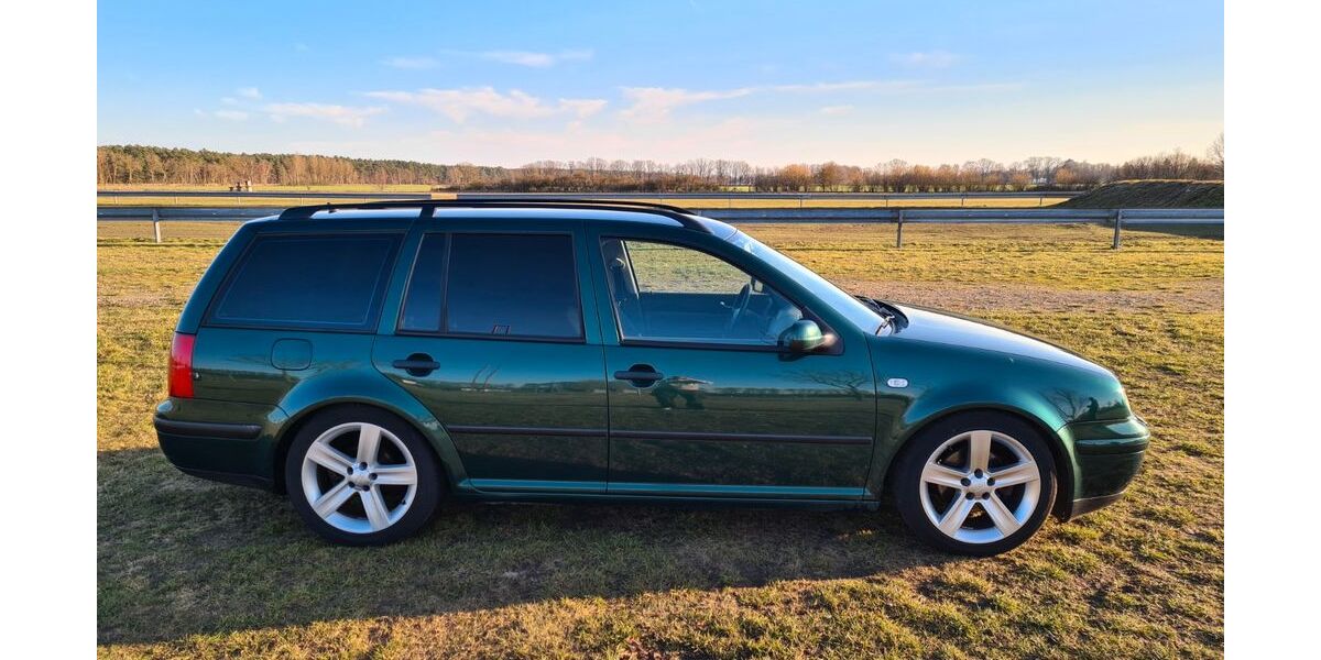 VW Golf 300.000 km 1.599 &euro; Lübtheen 19249