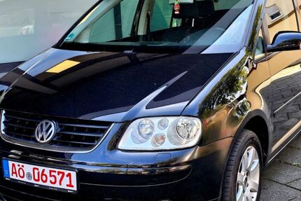 VW Touran 265.000 km 1.500 &euro; Garching an der Alz 84518