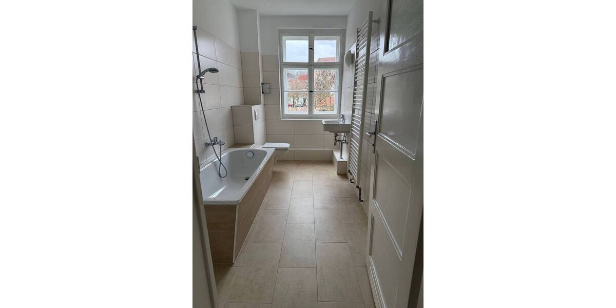 Etagenwohnung Frankfurt (Oder) Frankfurt - 3 Zimmer, 83 m&sup2;, 750&euro; | Angebot:26345361