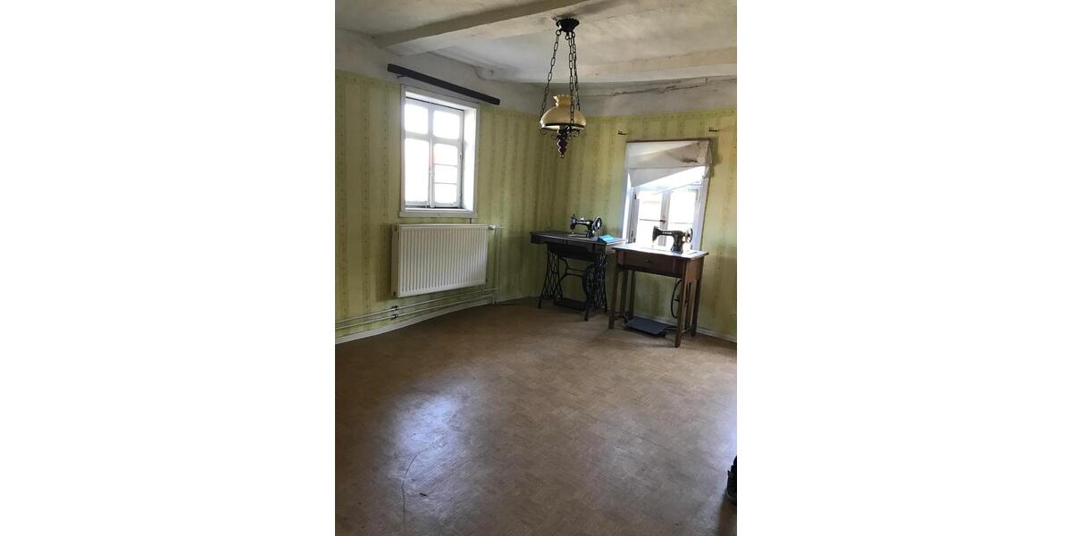 Einfamilienhaus Bad Wildungen - 3 Zimmer, 100 m&sup2;, 25.000&euro; | Angebot:26399810