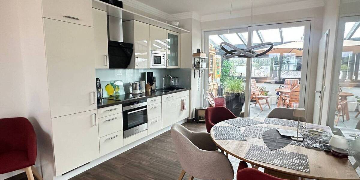 Extravagantes Maisonette-Penthouse mit zusätzl. Erdgeschosswohnung in Top Lage 5 zimmer