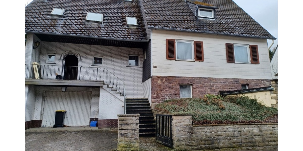 Wohnhaus mit Garage und Garten im Hochsolling - Einfamilienhaus Holzminden | Angebot:26001740