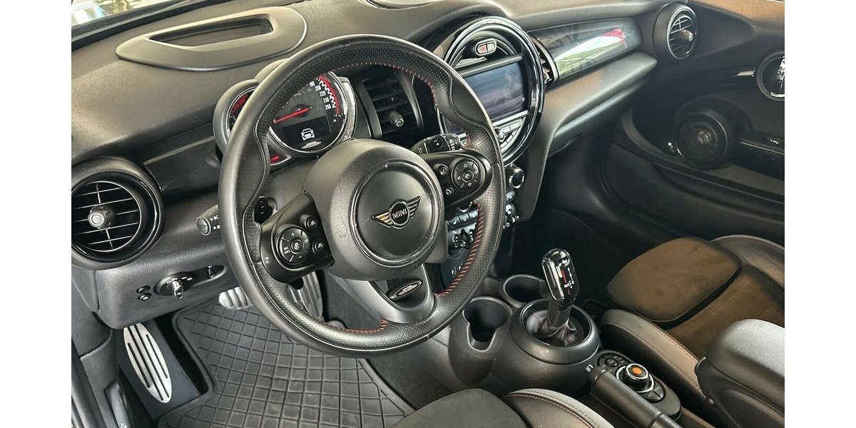 Mini John Cooper Works Autom|Navi|SHZ|PDC|Panorama|HUD| 144.129 km 18.499 &euro; Mainz-Kostheim 55246