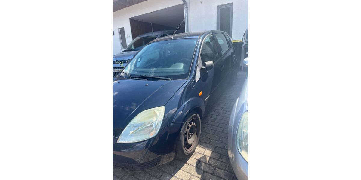 Ford Fiesta 305.000 km 950 &euro; Wolfsburg 38448