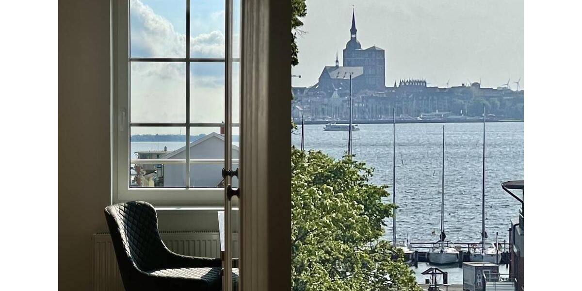 Elegante 3 Zi. WE mit Seeblick u. Skyline von Stralsund im Hintergrund - Wohnen auf Zeit 3 zimmer
