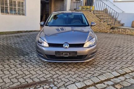 VW Golf 128.000 km 9.000 &euro; Michelau 96247