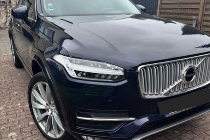 Volvo XC90 158.000 km 28.300 &euro; Wedel 22880