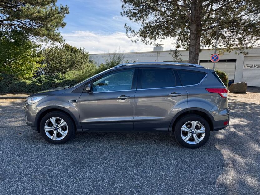 Ford Kuga 115.100 km 6.999 € Barsbüttel 22885