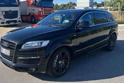 Audi Q7 248.000 km 13.999 € Pfaffenhofen 85276