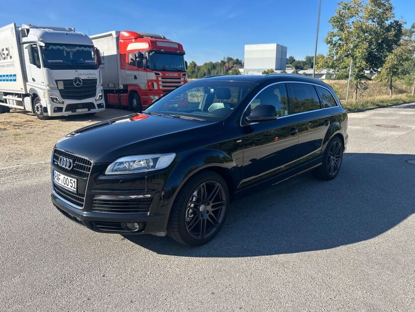 Audi Q7 248.000 km 13.999 € Pfaffenhofen 85276