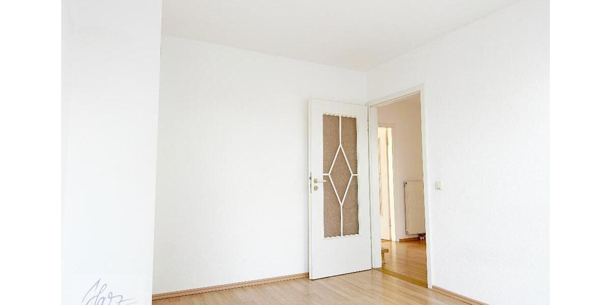 Etagenwohnung Riesa Canitz - 3 Zimmer, 74 m&sup2;, 600&euro; | Angebot:26400680