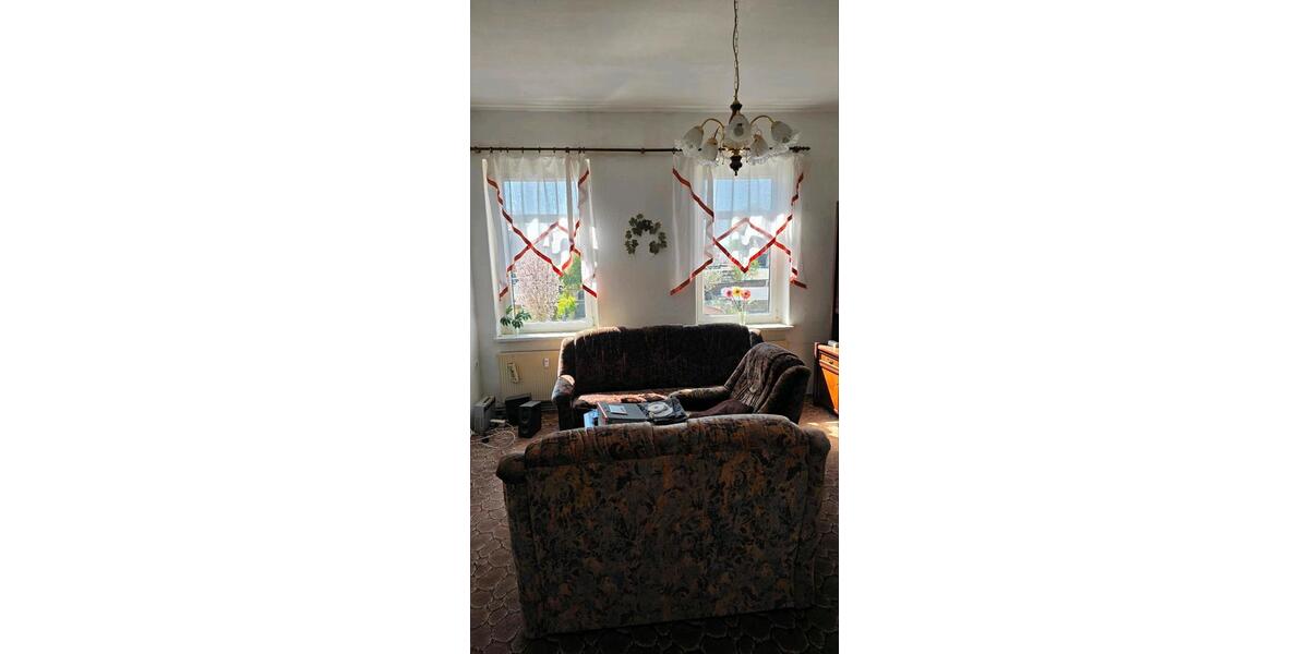 Reihenhaus Wurzen - 12 Zimmer, 163 m&sup2;, 87.500&euro; | Angebot:26223455