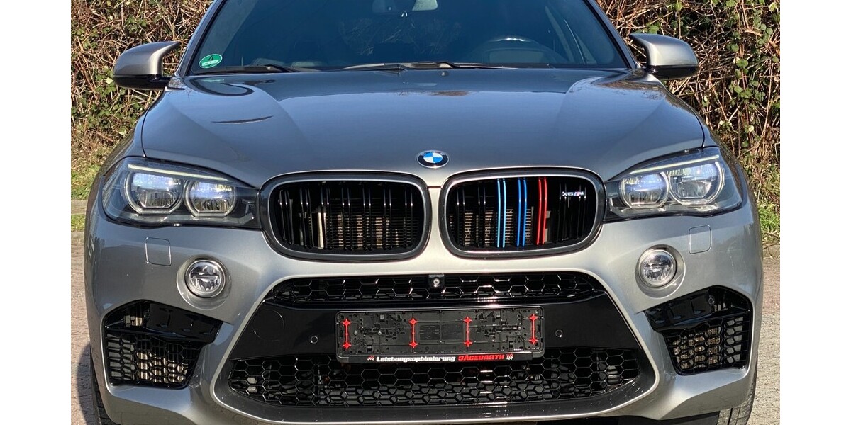 BMW X6M 119.651 km 46.990 &euro; Berlin 10178