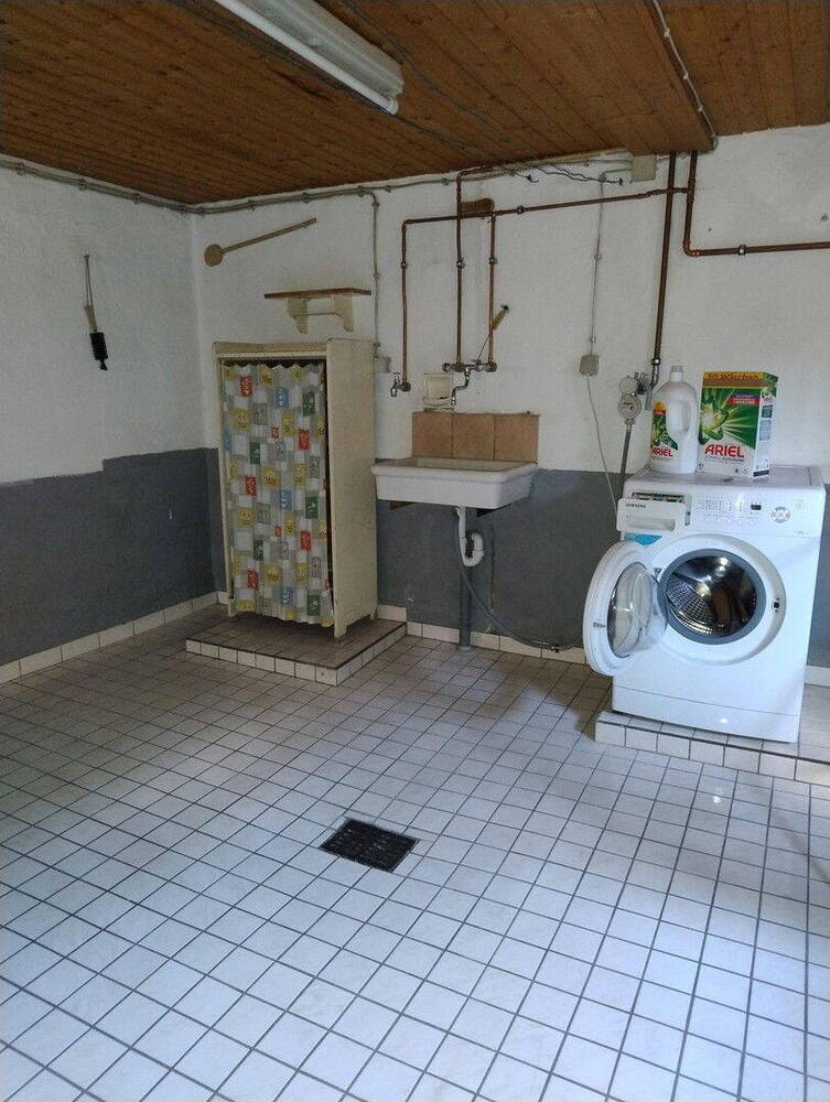 Traumlage!!! Solides Zweifamilienhaus