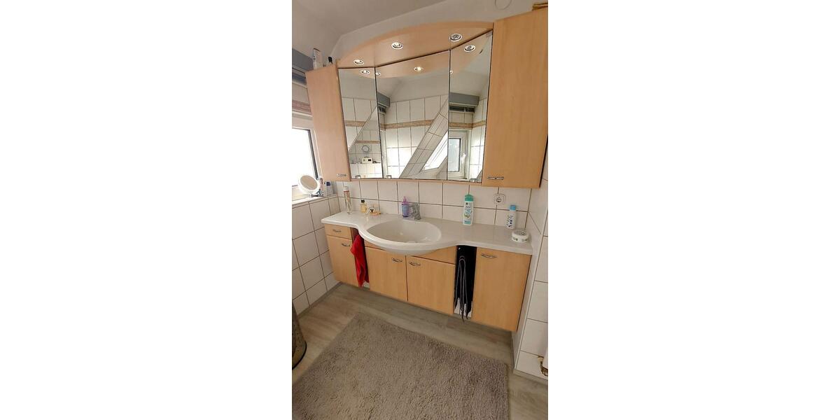 Einfamilienhaus Bad Berleburg - 5 Zimmer, 214 m&sup2;, 275.000&euro; | Angebot:26989357