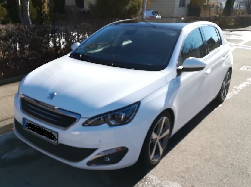 Peugeot 308 142.500 km 10.990 € Pfaffenhofen 89284