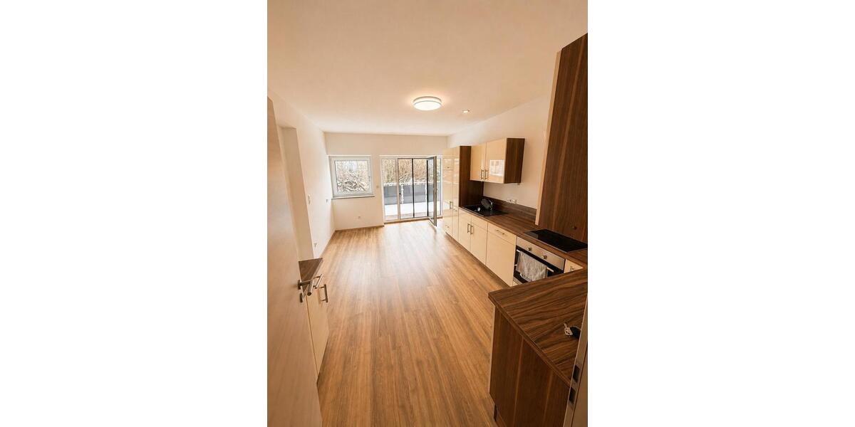 Dachgeschoßwohnung Ebermannsdorf - 4 Zimmer, 114 m&sup2;, 330.000&euro; | Angebot:26786258