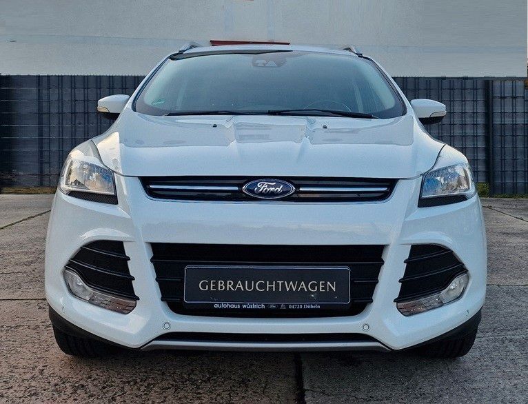 Ford Kuga 97.999 km 9.999 € Döbeln 04720