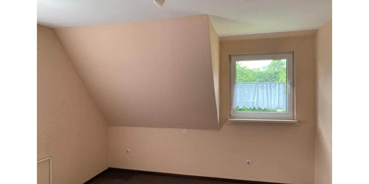 Einfamilienhaus Schmallenberg - 8 Zimmer, 200 m&sup2;, 219.000&euro; | Angebot:27070760