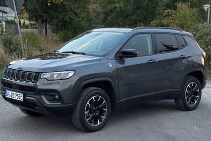Jeep Compass 12.100 km 25.999 &euro; Seligensatdt 63500