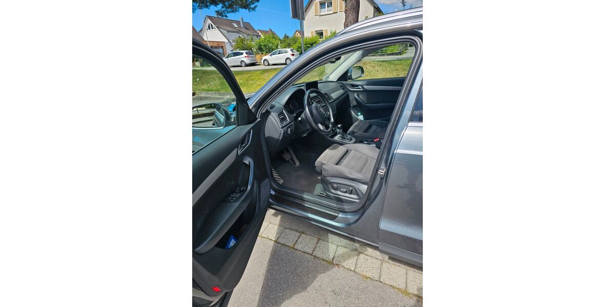 Audi Q3 150.000 km 14.200 &euro; Ravensburg 88212