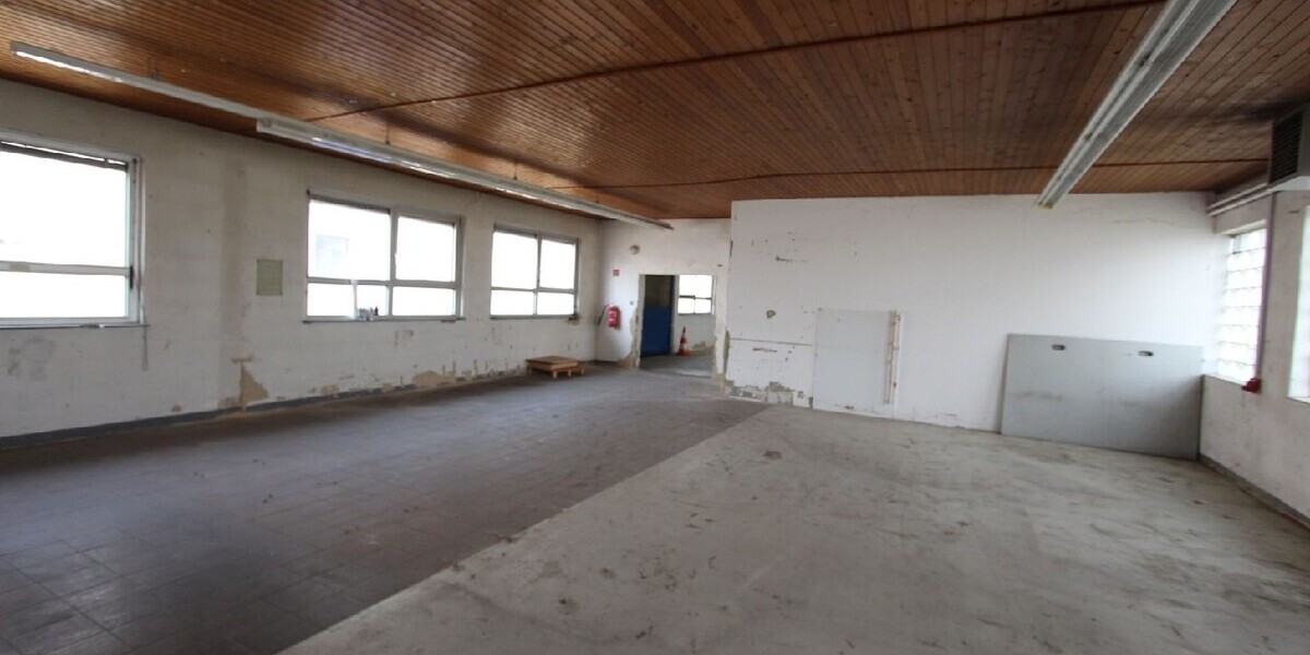 albero:) Gewerbe- und Wohnimmobilie mit Potenzial  Produktionshalle mit Büro + Zweifamilienhaus 8 zimmer