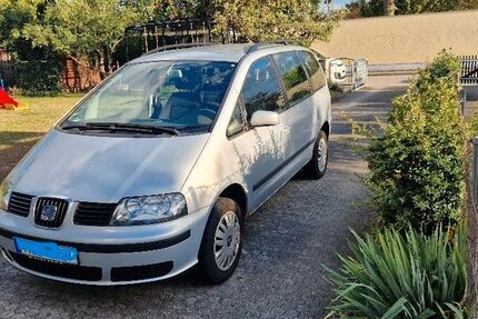 Seat Alhambra 230.000 km 1.750 &euro; Haar 85540