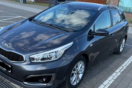 Kia ceed Sportswagon 156.000 km 7.999 &euro; Wismar 23966
