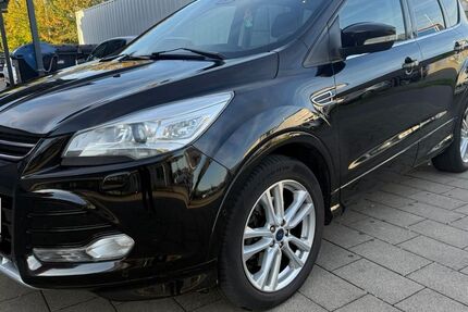 Ford Kuga 244.199 km 9.500 &euro; Singen 78224