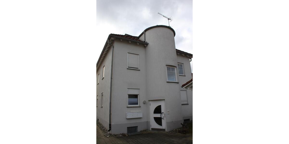 Mehrfamilienhaus, Wohnhaus Rielasingen-Worblingen Worblingen - 589.000&euro; | Angebot:26757129