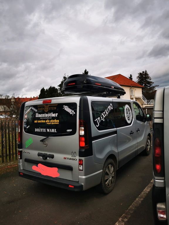 Opel Vivaro 54.500 km 21.500 € Gotha 99867