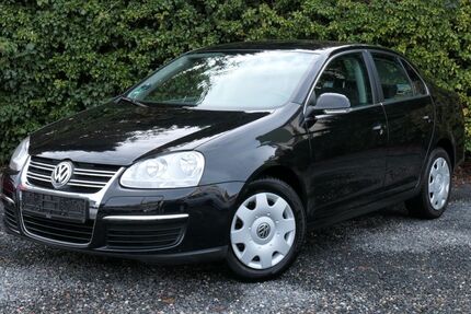 VW Jetta 57.000 km 4.600 &euro; Mönchengladbach 41063