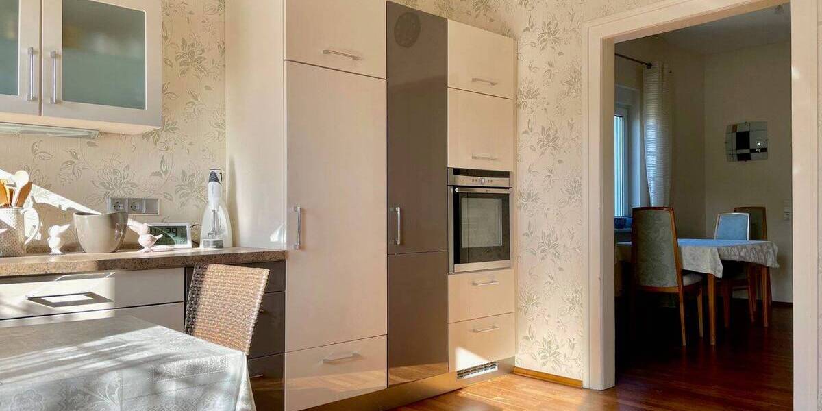 Mehrfamilienhaus, Wohnhaus Bergneustadt - 8 Zimmer, 176 m&sup2;, 260.000&euro; | Angebot:25691798