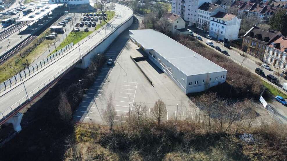 Halle in Pirmasens 578.000 € 832 m² zimmer