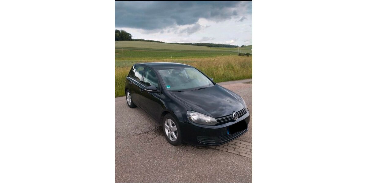 VW Golf 115.000 km 8.250 &euro; Sinsheim 74889