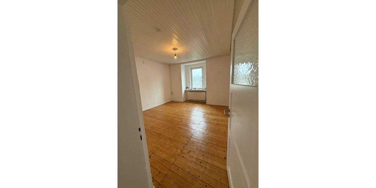 Etagenwohnung Aachen Aachen-Mitte - 5 Zimmer, 100 m&sup2;, 1.395&euro; | Angebot:25823325