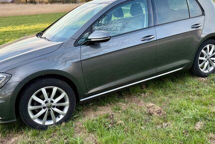VW Golf 78.000 km 16.200 &euro; Cham 93413