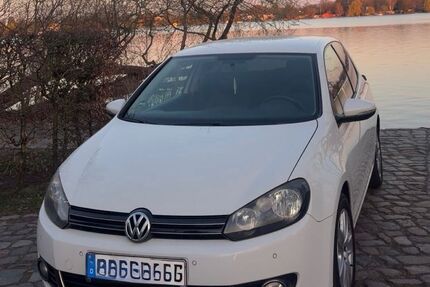 VW Golf 215.000 km 2.700 &euro; Hennigsdorf 16761