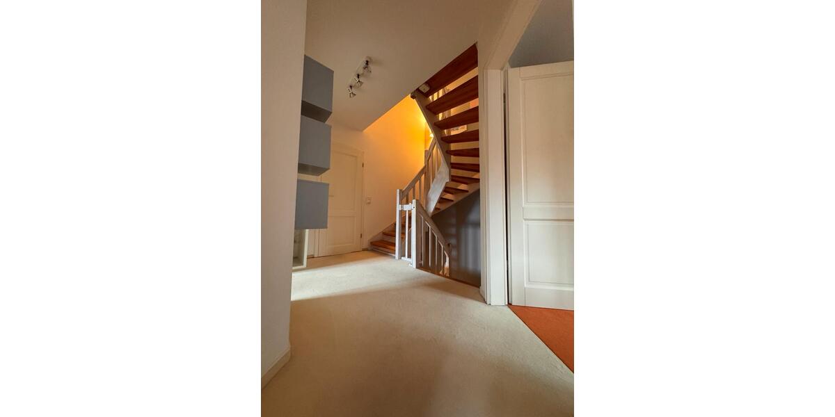 Doppelhaushälfte Ratekau - 6 Zimmer, 140 m&sup2;, 570.000&euro; | Angebot:27293684