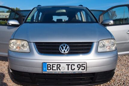 VW Touran 200.000 km 3.000 &euro; BERLIN 10551