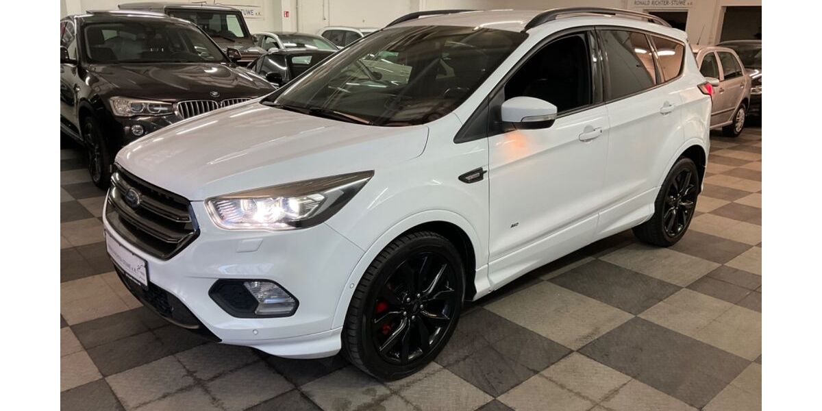 Ford Kuga 110.238 km 15.750 &euro; Hamburg 22087