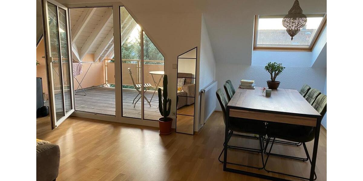Dachgeschoßwohnung Niederwerrn - 3 Zimmer, 75 m&sup2;, 208.000&euro; | Angebot:26511735