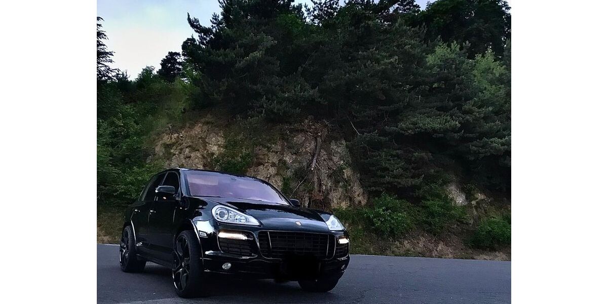 Porsche Cayenne 180.000 km 35.900 &euro; Wiesbaden 65203