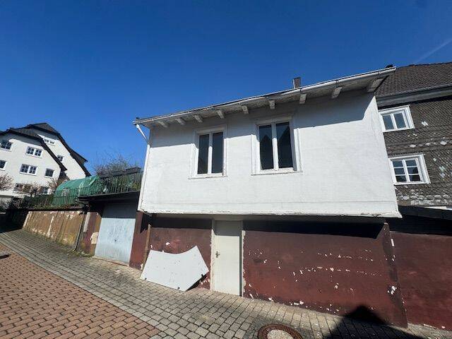 Doppelhaushälfte Neuenrade - 8 Zimmer, 170 m&sup2;, 134.900&euro; | Angebot:26258033