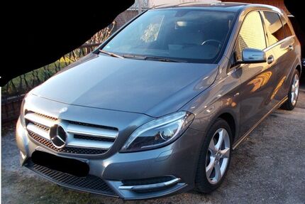 Mercedes B 200