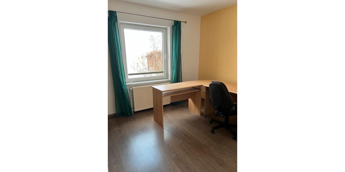 Einfamilienhaus Neukloster - 6 Zimmer, 135 m&sup2;, 1.100&euro; | Angebot:25309812