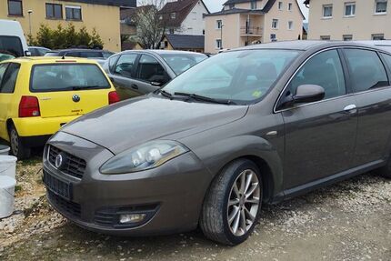 Fiat Croma 265.000 km 990 &euro; Kuchen 73329
