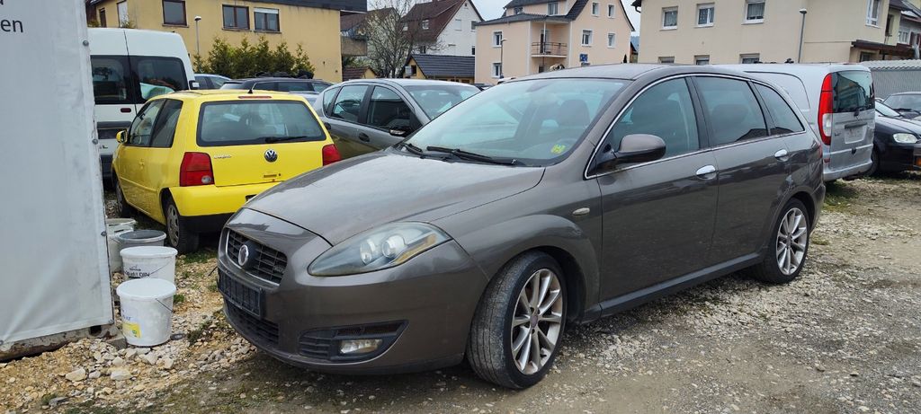 Fiat Croma 265.000 km 990 &euro; Kuchen 73329